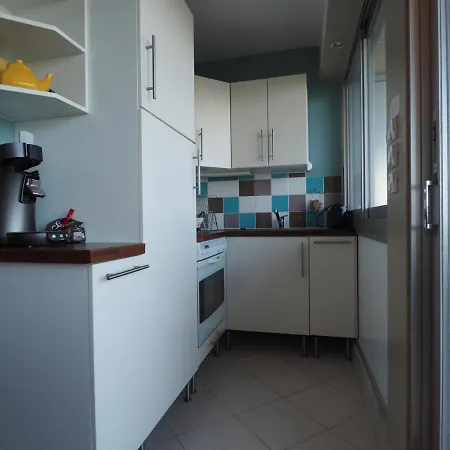 T2 Proche Centre Avec Terrasse Et Parking Sous-terrain - Fr-1-474-11 * ארסשון