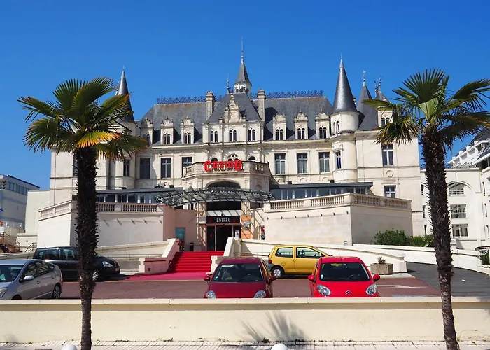 T2 Proche Centre Avec Terrasse Et Parking Sous-terrain - Fr-1-474-11 アパート アルカション